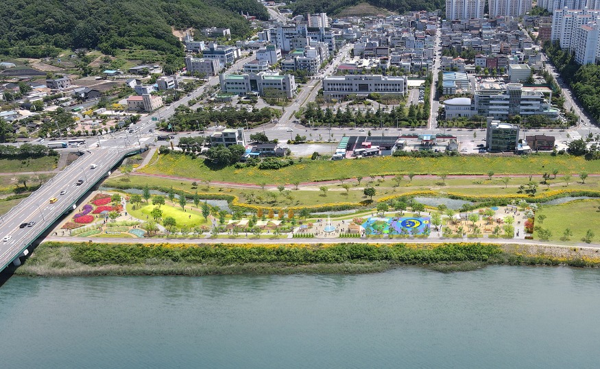 0808 확 바뀐 낙동강 수변  최고의 리질리언스 공간으로 재탄생 (4)-낙동강 시민공원 조감도.jpg