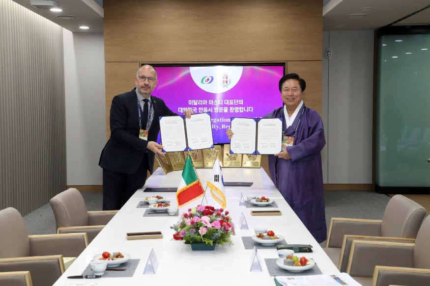 1103 안동시-이탈리아 아스티시 우호협력 체결 (1) (1).JPG