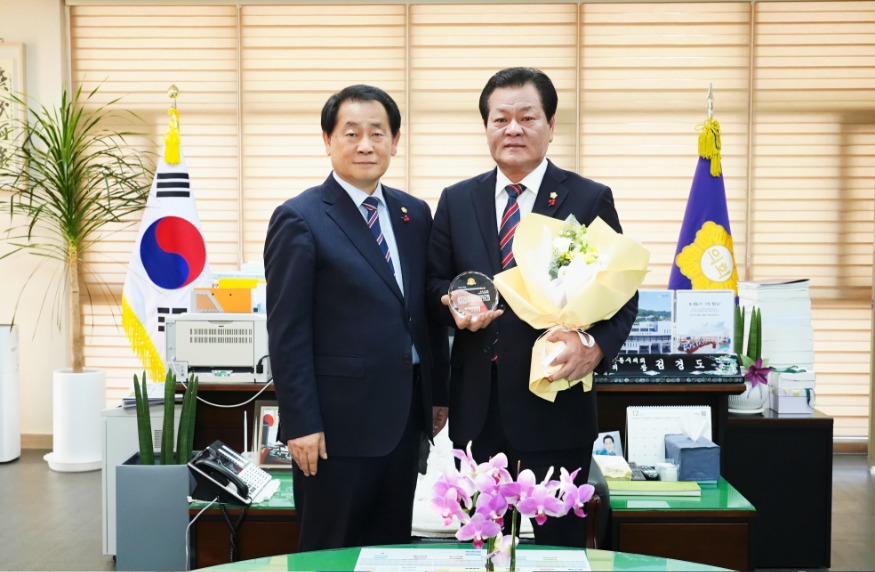 정명대상 지방자치의정대상_손광영2.jpg